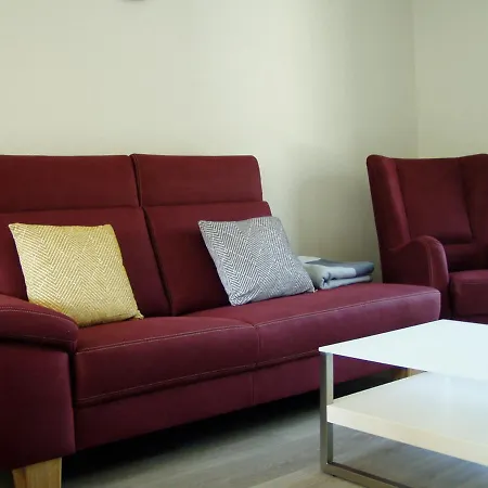 Weinhaus Lenartz-bleser *