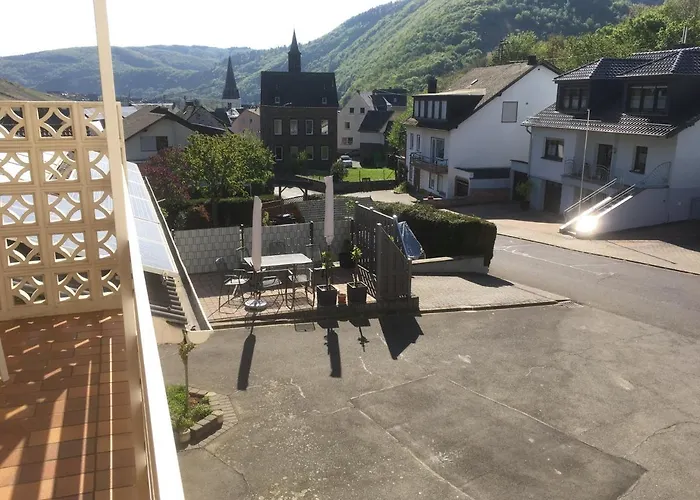 Apartment Weinhaus Lenartz-bleser Briedern